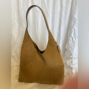 Coach Tan Suede Brooklyn 39